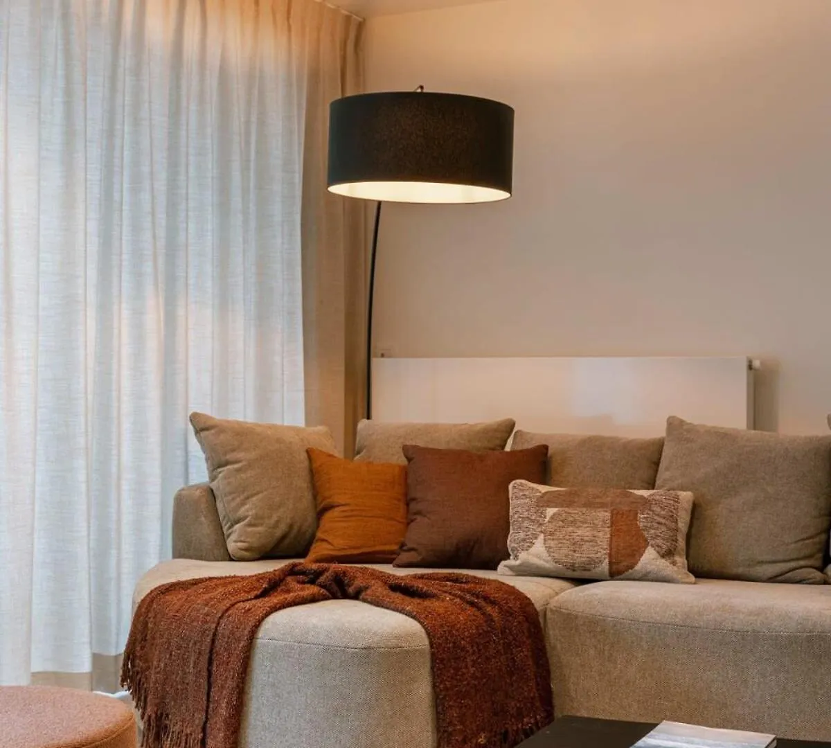 Huswell - Beautiful Apartment Overlooking The Marina Ostend Belgium