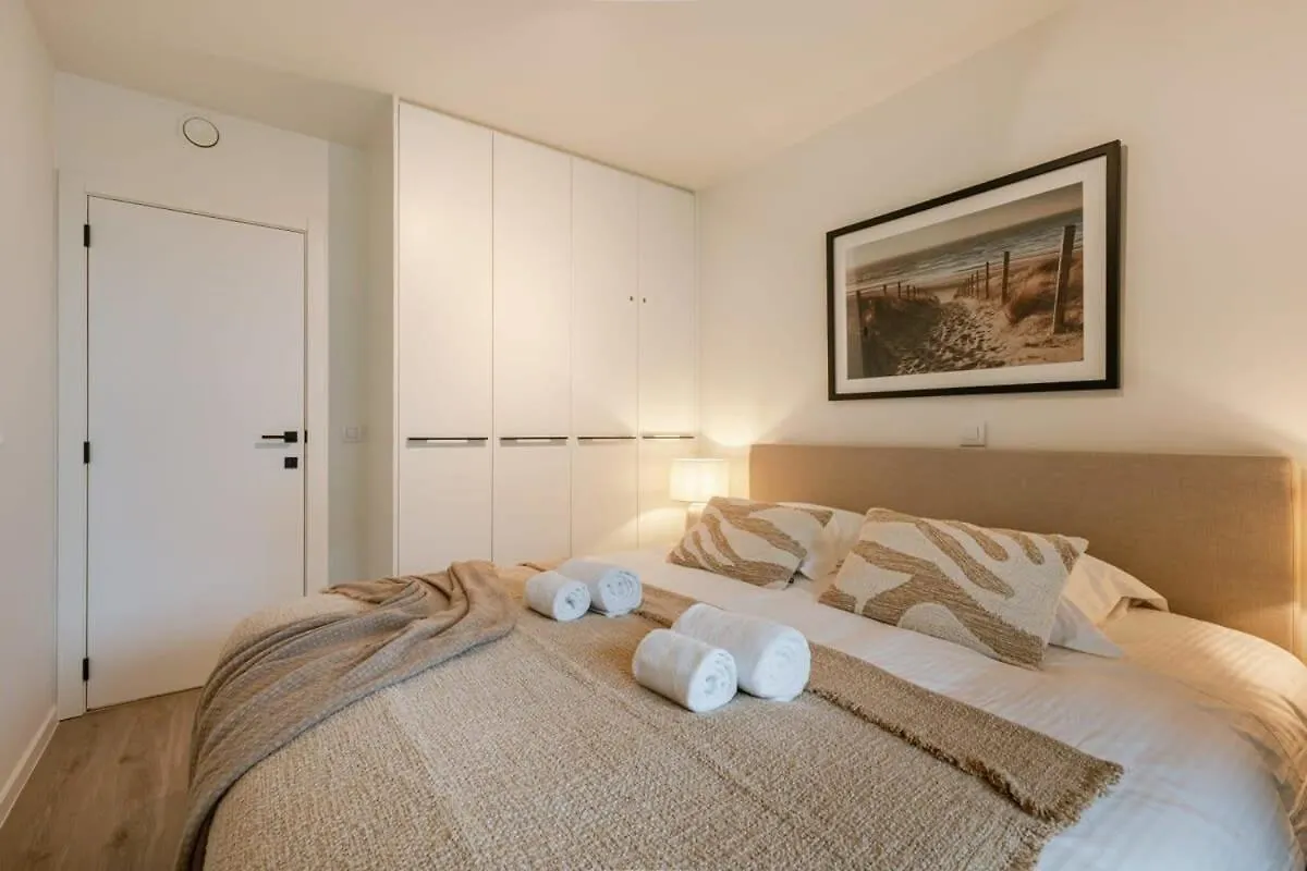 Huswell - Beautiful Apartment Overlooking The Marina Ostend