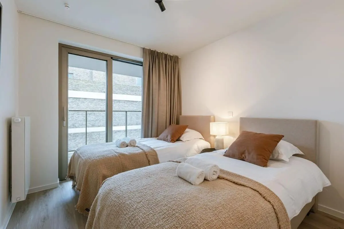 Huswell - Beautiful Apartment Overlooking The Marina Ostend